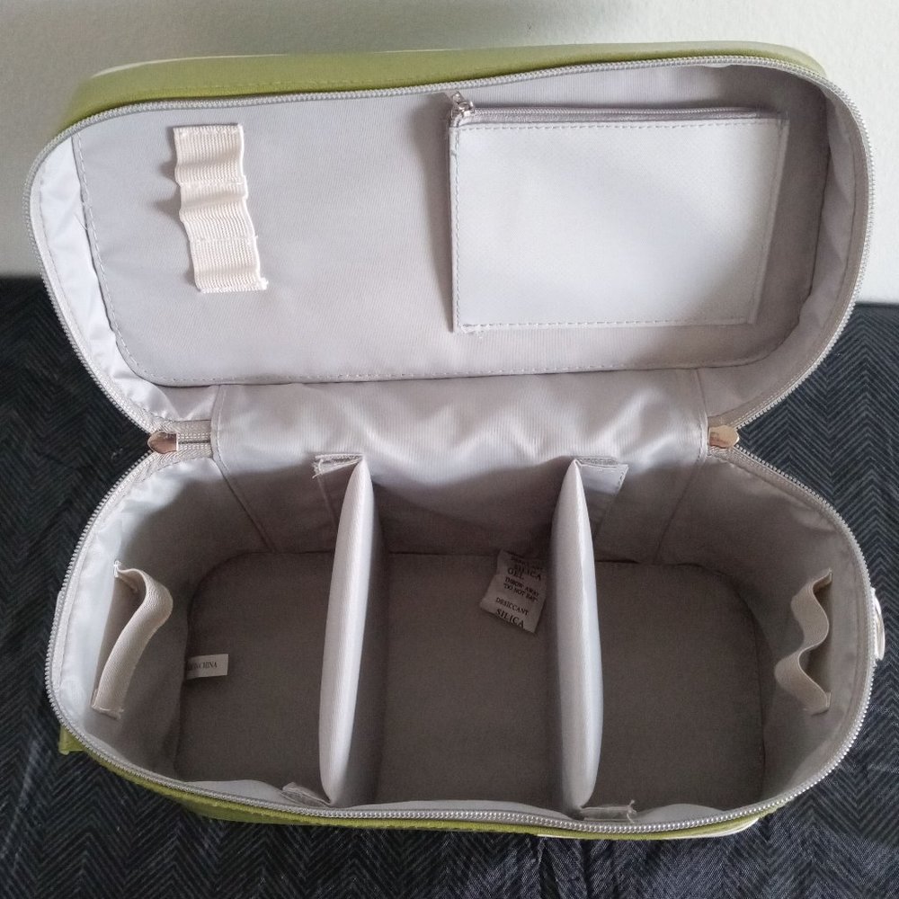 Tahitian Noni Olive Green Travel Bag - Picture 5 of 16
